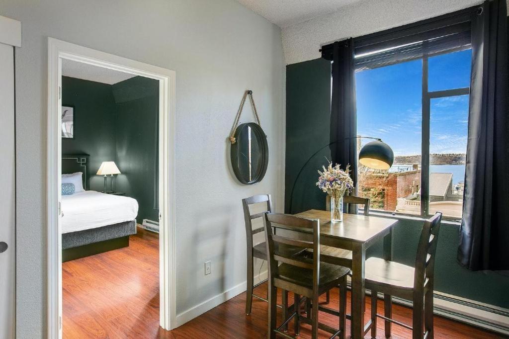 The Oxford Seattle-Downtown Hotel Екстериор снимка